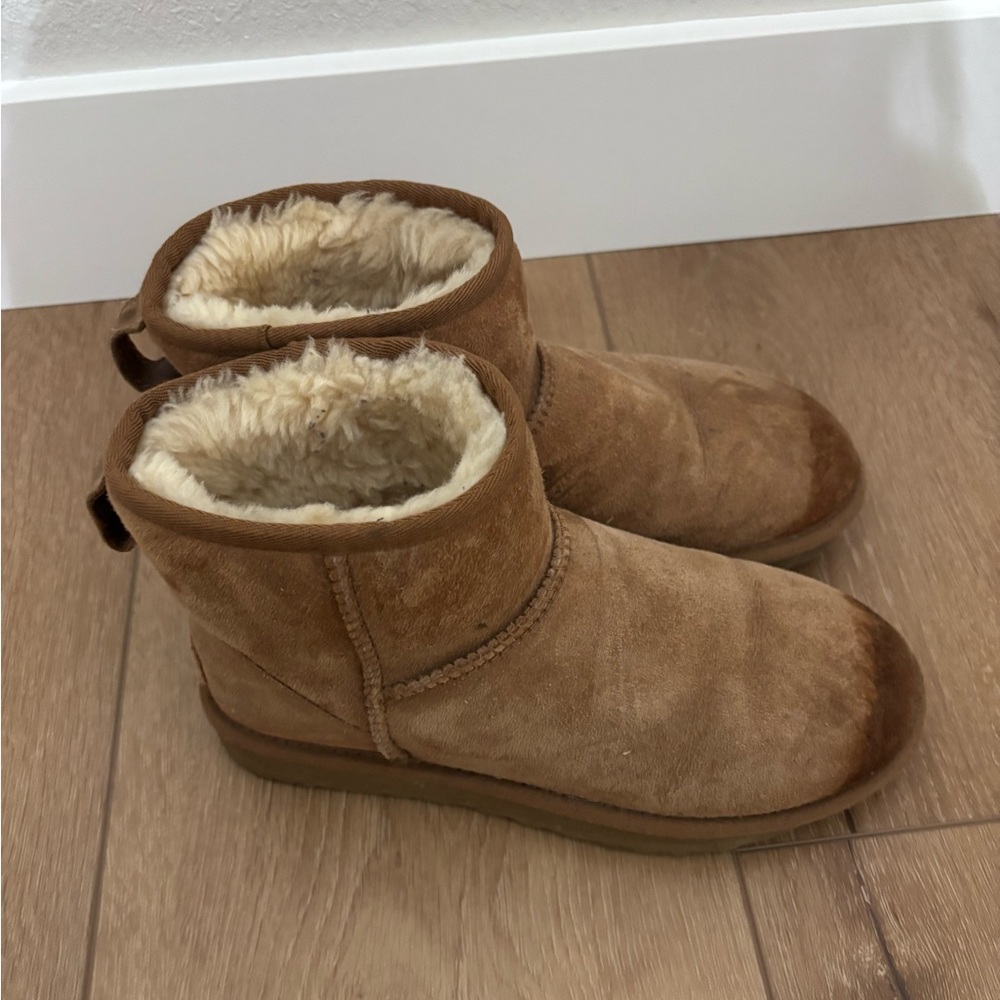 Ugg Class Mini Camel